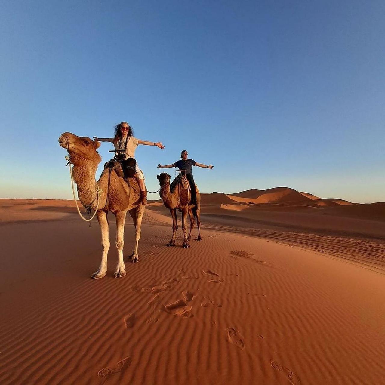 Merzouga Berbers Luxury Camp Zewnętrze zdjęcie